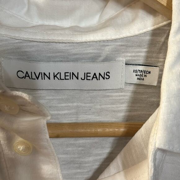 NWT Calvin Klein Jeans White With Black Logo Polo Shirt Size X-Small - Picture 5 of 5
